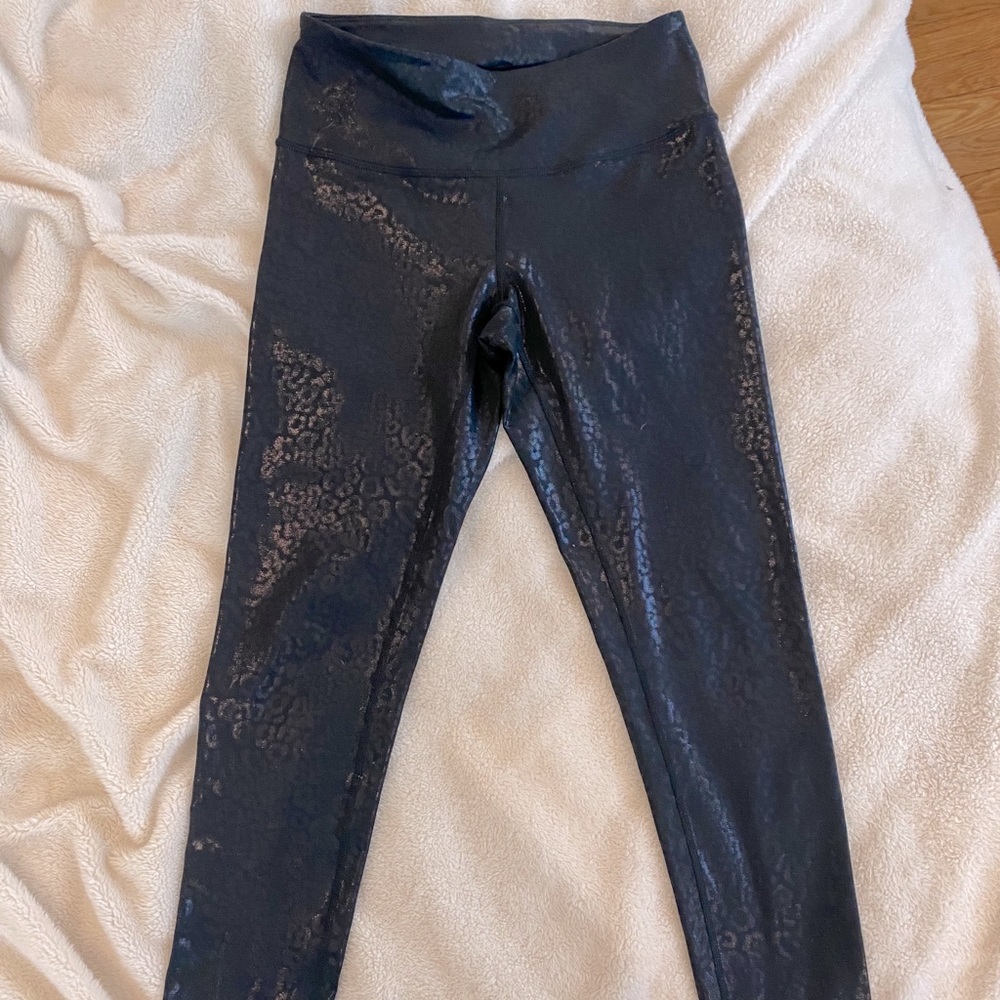 Leopard print shimmer zella leggings size s 🖤